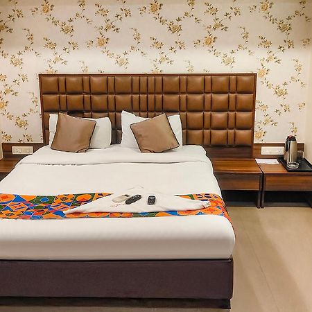 Fabhotel Landmark Residency - Nr Midc Turbhe Turambhe Экстерьер фото